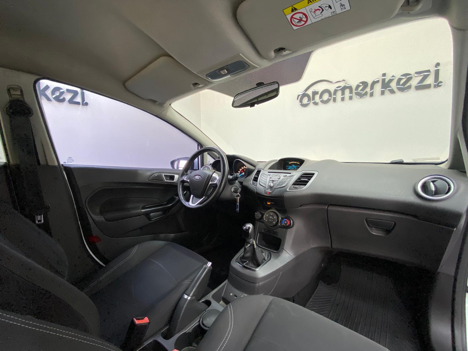 FORD FIESTA 20